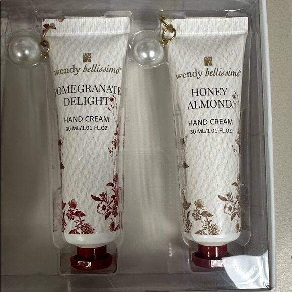 wendy bellissimo Hand CreamโCotton Blossom Pomegranate Delight Honey Almond 3pk - Picture 9 of 9